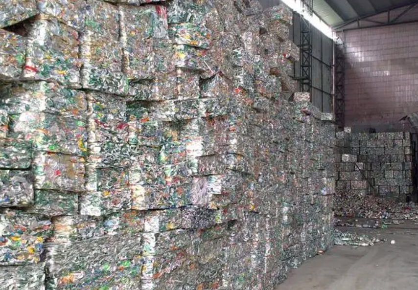 河南西德機(jī)械設(shè)備 廢易拉罐破碎料分解烤漆，凈化氣體處理解決方案