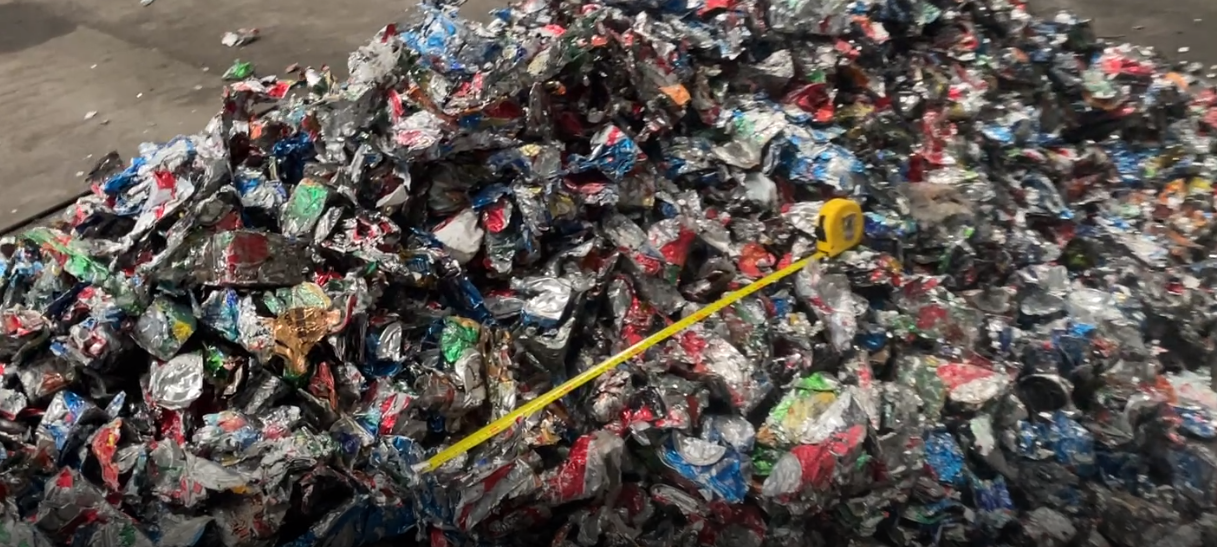 廢舊電容處理新招！如何通過易拉罐脫漆爐提升回收效率？河南西德機(jī)械設(shè)備