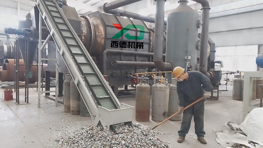 多功能金屬：易拉罐、電容和鋁箔能去除油漆，提升加工便利性，河南西德機(jī)械設(shè)備