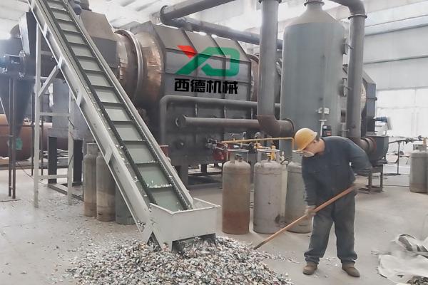 為什么要使用易拉罐脫漆爐，河南西德機(jī)械設(shè)備