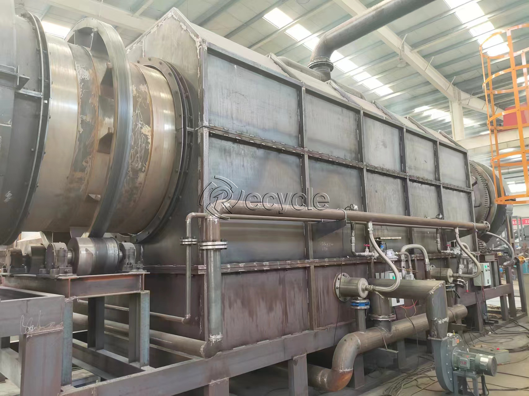 <strong>連續(xù)式脫漆爐：碳化脫漆的新利器</strong>